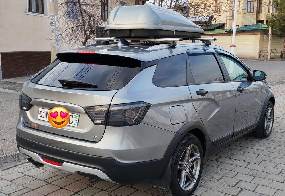 Lada Vesta Sw Cross. 2019. 1.8. Механика.