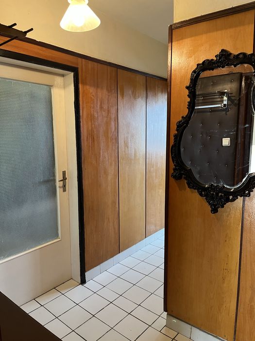 Дава се под наем Едностаен апартамент в София, Люлин 9 - 42 кв.м за 290.7 € - Снимка #1