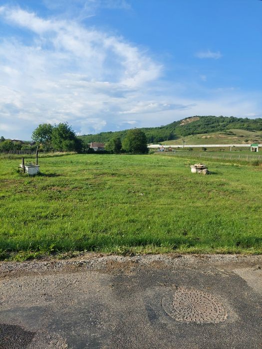 Vând teren Apoldu de jos