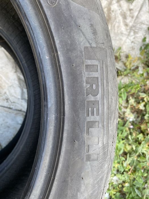 Пара шин 295/40/21