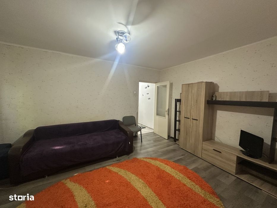 Agentia imobiliara VIGAFON vinde apartament 2 camere Malu Rosu — fotografia 3