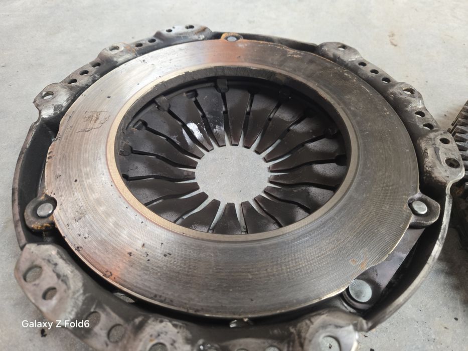 Комплект съединител за Нисан Х-трейл /Nissan X-TRAIL