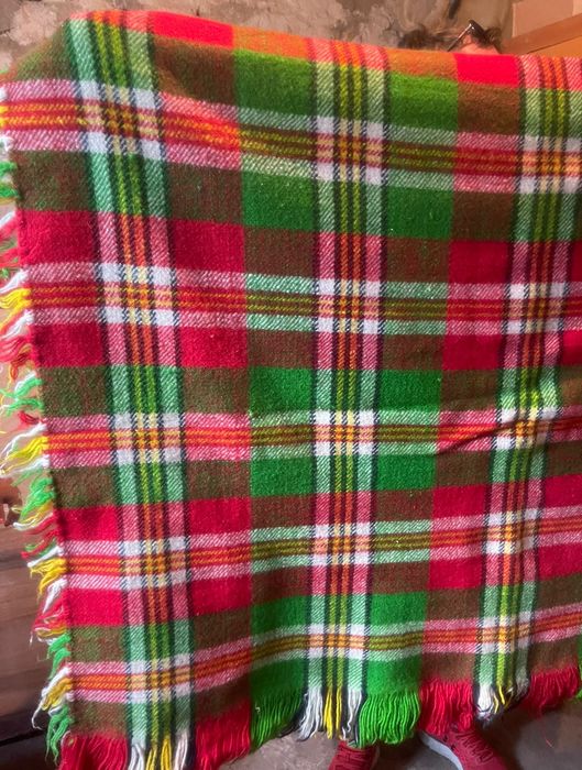 Чисто нови родопски одеала