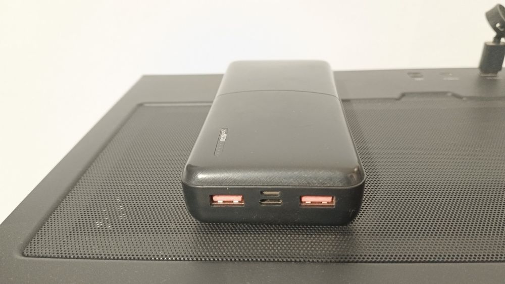 Power bank / павербанк TOPKi2009q