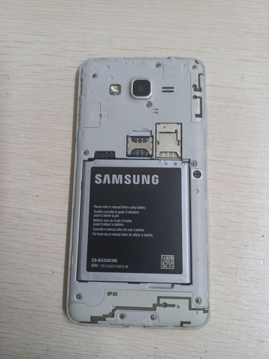 Продам Самсунг .