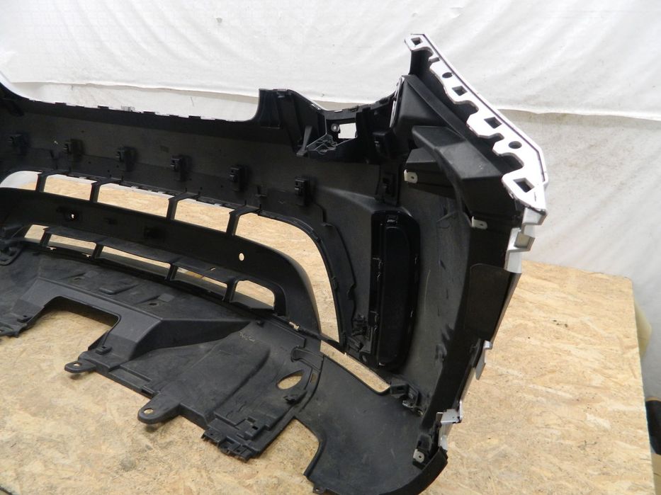 Bara fata Land Rover Discovery Dynamic, L462, 2017, 2018, 2019, 2020, HY32-17F003-AA.