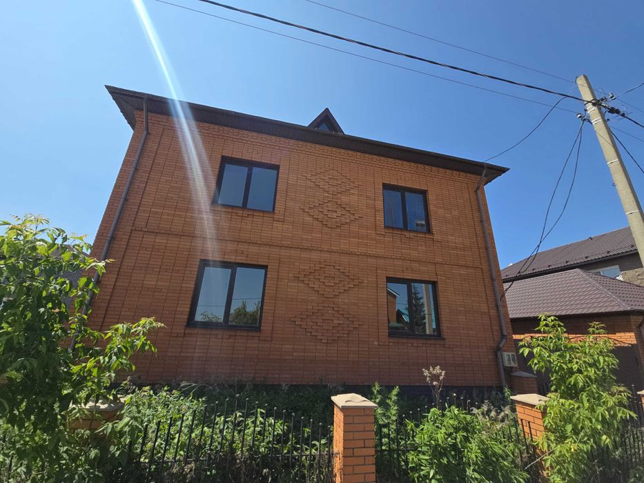 Продам коттедж в парковой зоне