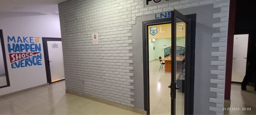 Аренда офис с мебелью Чорсу недалеко от метро вдоль дороги