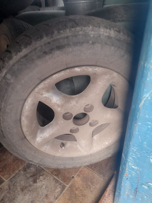 Продам диски с резиной