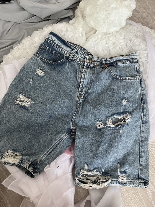 Джинсовые шорты очень хорошего качества