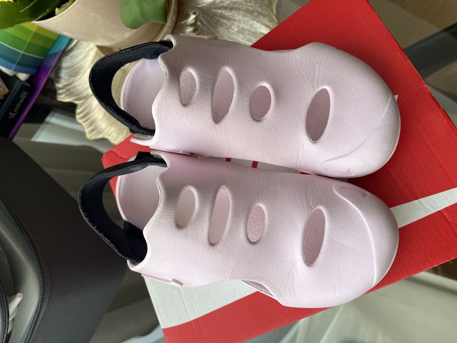 Сандали за момиче Nike 32