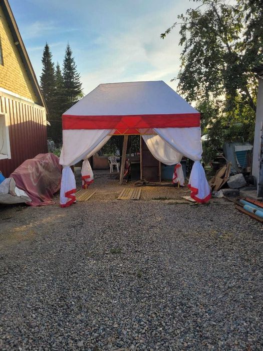 Шатер для отдыха крепкий