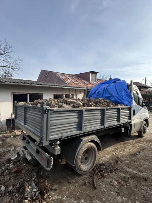 Evacuam resturi constructii/moloz/crengi/pamant