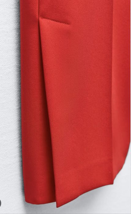 Pantaloni noi cu eticheta ,Zara, XS, rosii