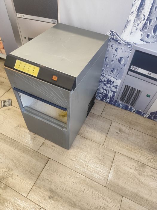 Ледогенератор люспест лед