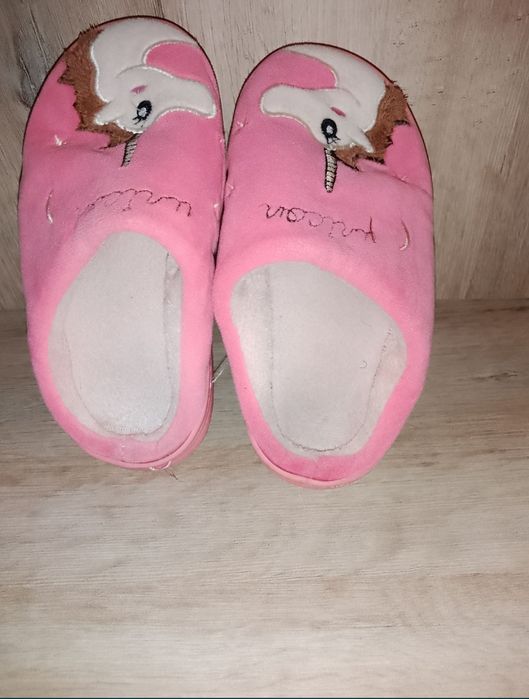 Високи кецки Lc Waikiki и гуменки Мат стар