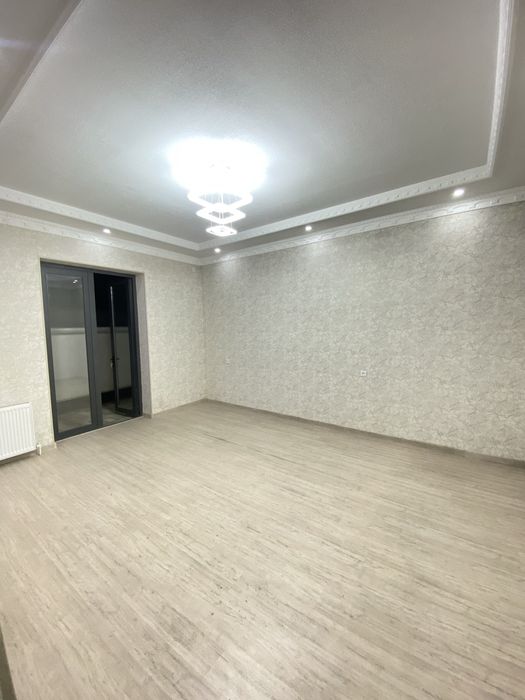 Парвозда йенги 2 та ХОВЛИ срочно