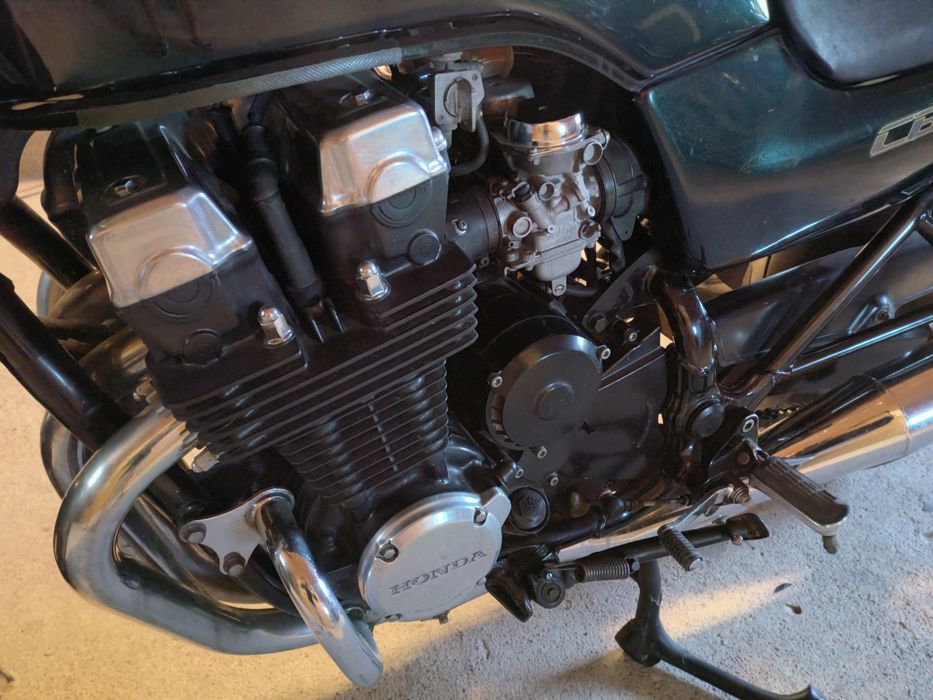 Honda CB 750 RC 42