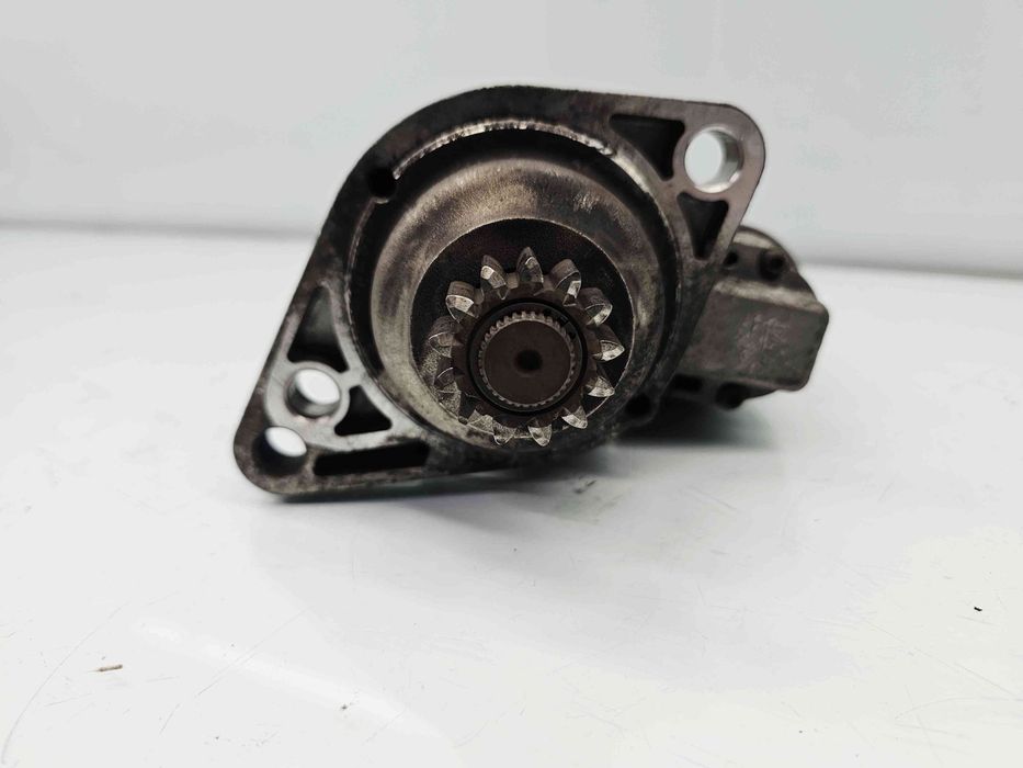 Electromotor 13 dinti Volkswagen Golf 6 (5K1) [Fabr 2009-2013] 02Z911