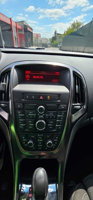 Opel Astra J 1.6 benzina