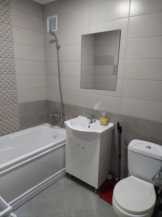 Inchiriez garsoniera cf1 zona Dorobanti 2