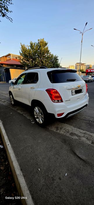 Srochno sotiladi TREKR-1  PREMIER 1.8L Kraska toza 2019yil