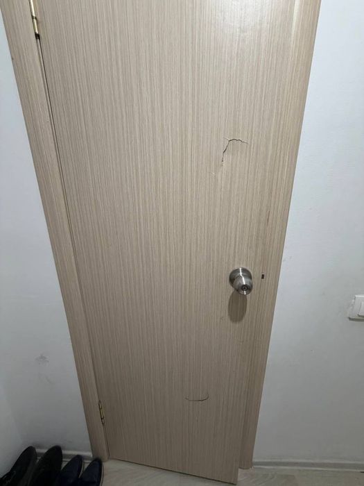 Отдам двери даром