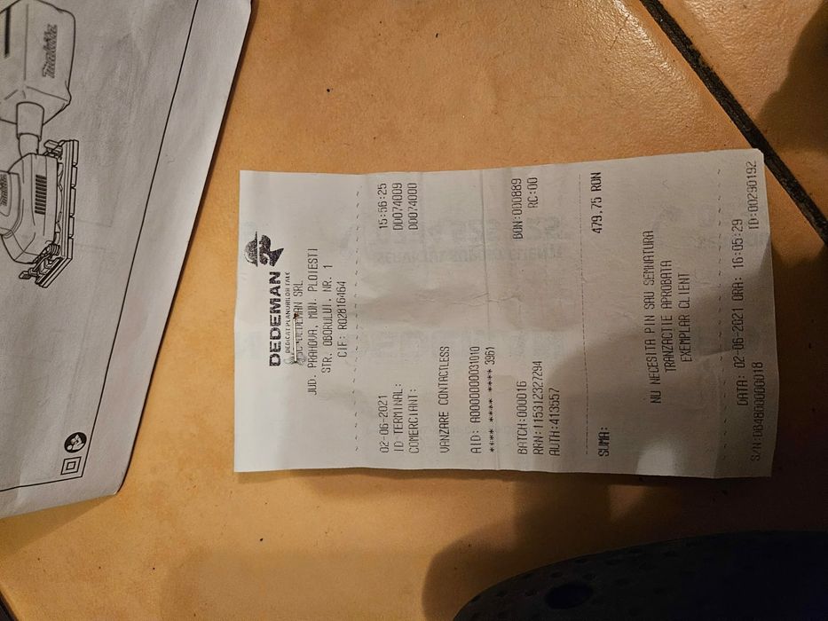 Slefuitor electric orbital Makita