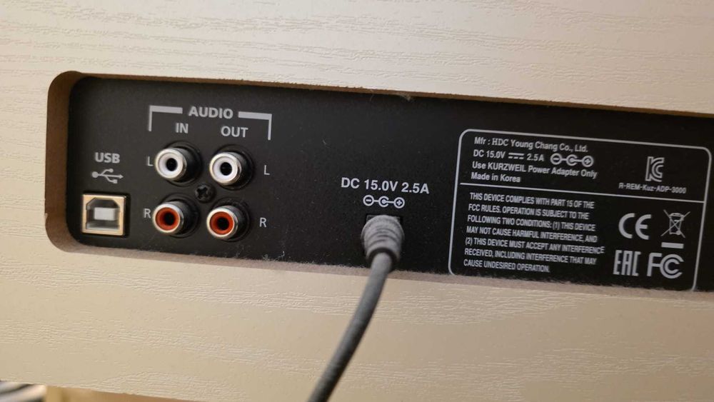 Pian Digital Kurzweil Pianina M100 Alb