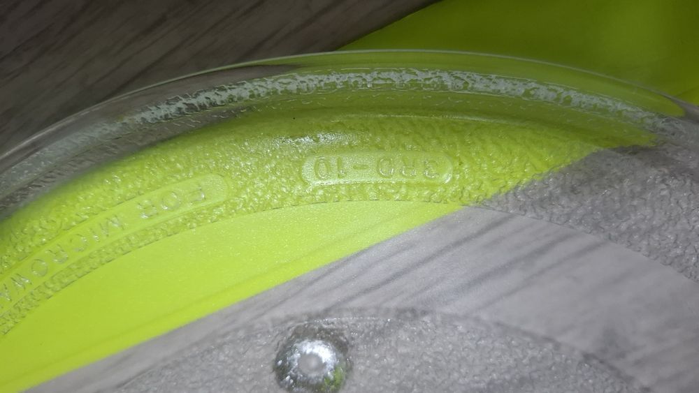 Продам поднос для микроволновки