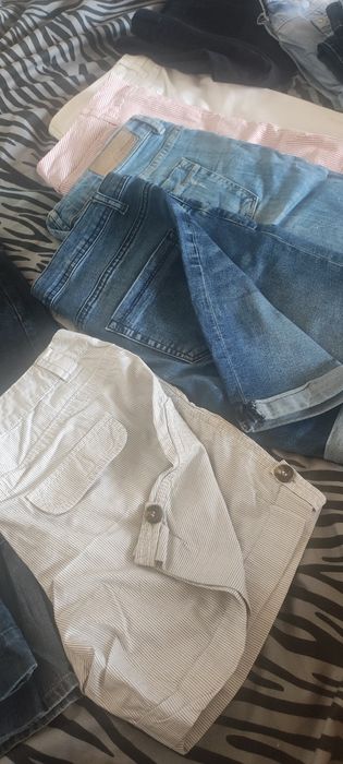 Разпродавам изгодно дънки, къси панталони и  поли