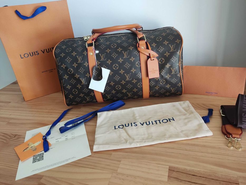 In stoc voiaj, geanta sport piele Louis Vuitton 1109.11