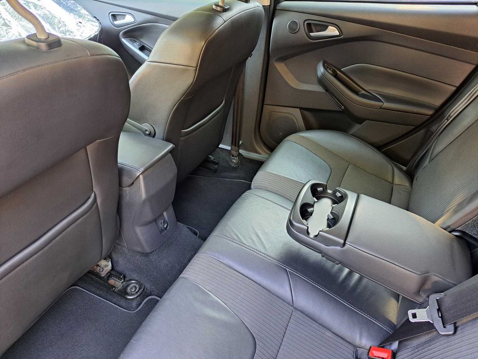 FORD Focus 2012 — imagine 4