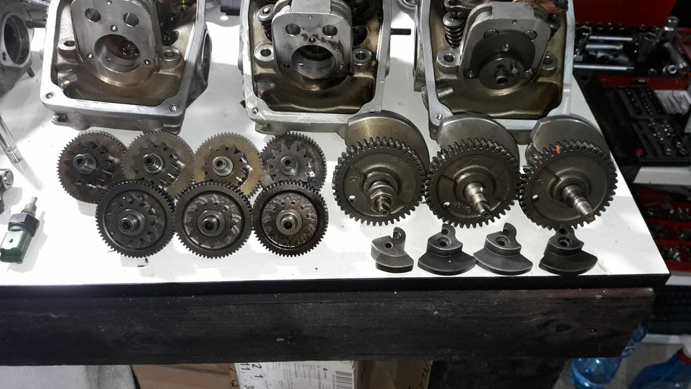 Piaggio Gilera Vespa Aprilia Derbi Malaguti Peugeot Скутер части