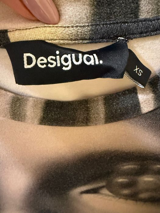 Ризи по 10 лв. за брой