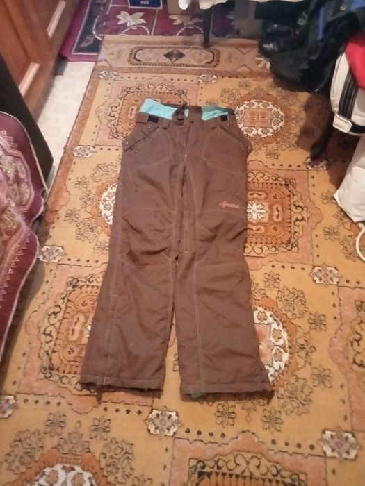 Pantaloni ski (mărimea M)