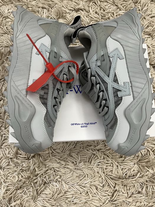 Off White Odsy gri