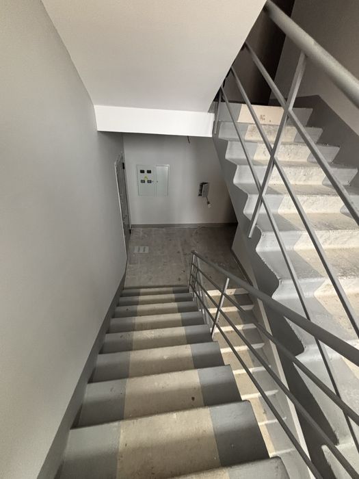 Продам 2х комн 10 микрорайон