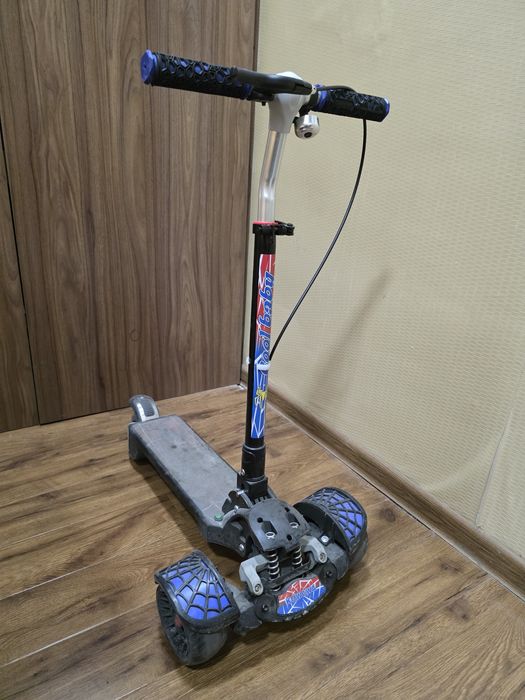 Самокат трехколесный детский