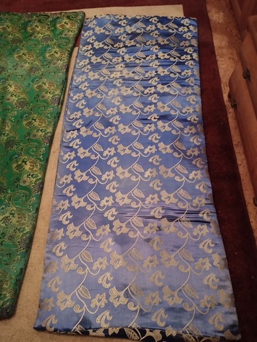 Продам Корпе и подушки