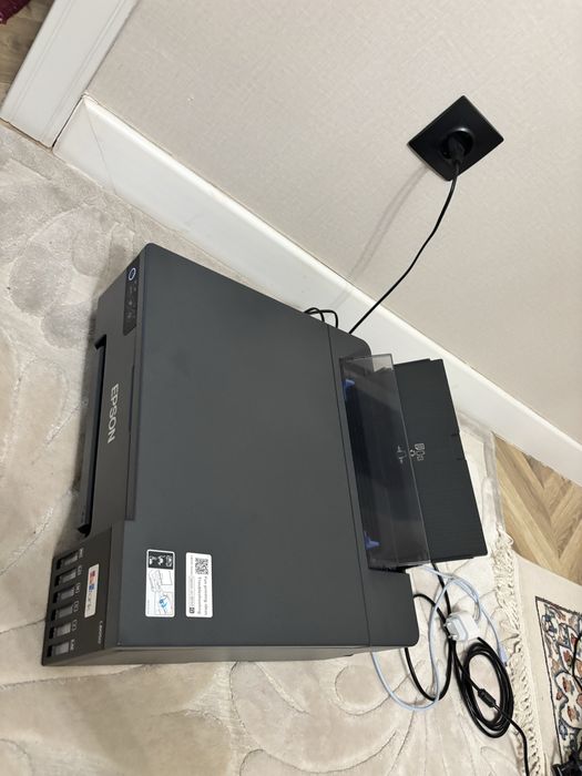 Продам принтер Epson L8050
