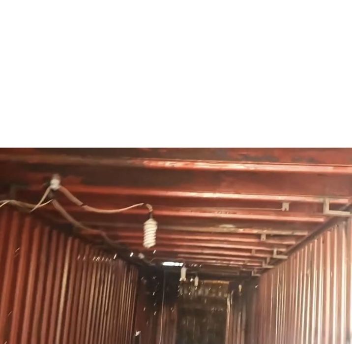 Container maritim 12 m