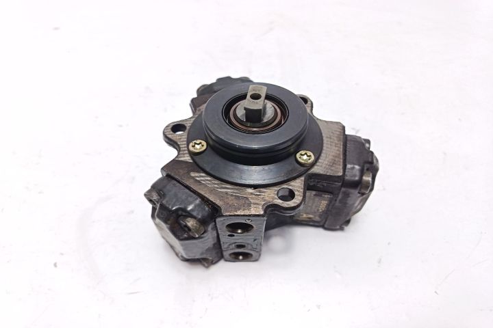 Pompa inalta presiune A6110700501 Mercedes-Benz C-Class W203