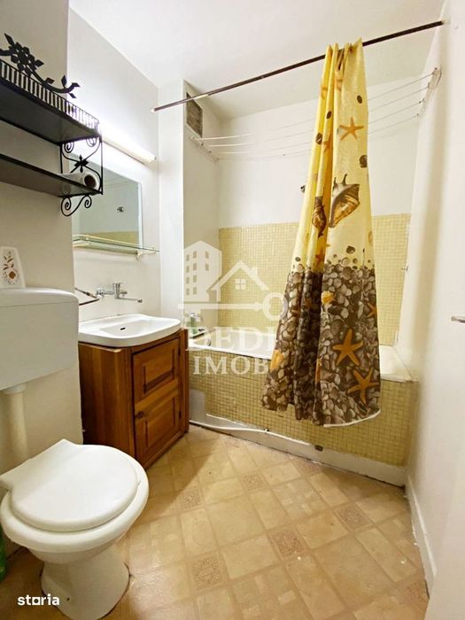 Apartament cu 1 camera de vanzare zona Decebal, Oradea