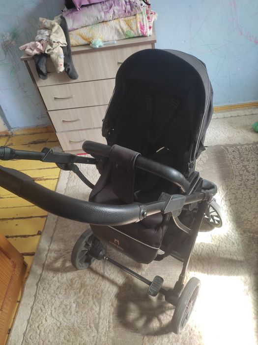 Продам коляску Ининг Беби Т60