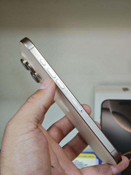 iPhone 16 Pro Max 256 Gb