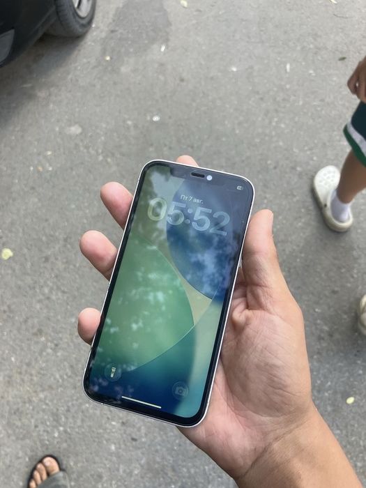 IPhone 12 128GB!