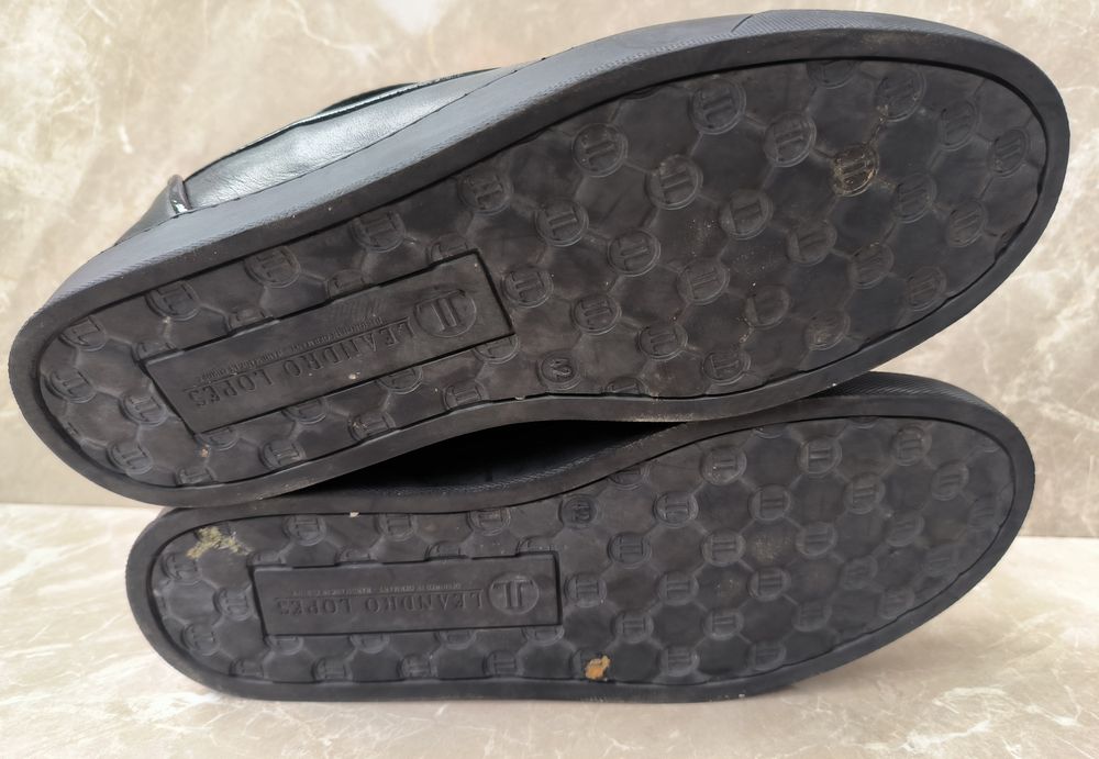 Leandro Lopes номер 42