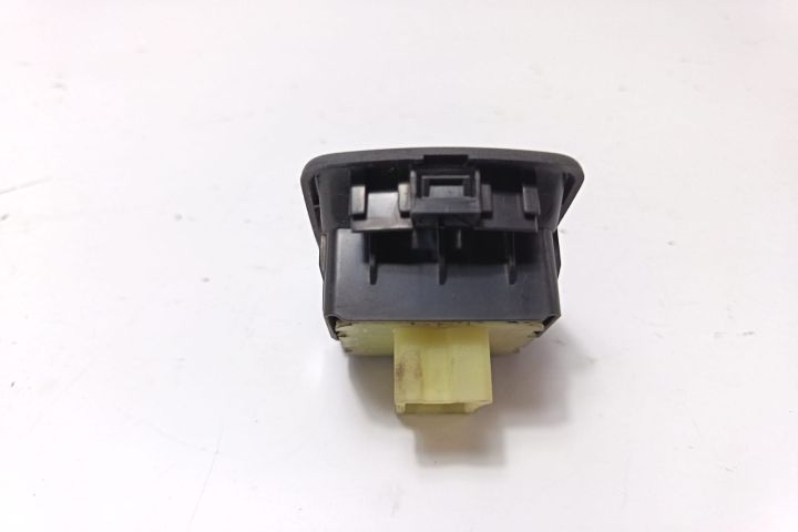 Butoane geam  25117873R Mercedes-Benz Citan W415