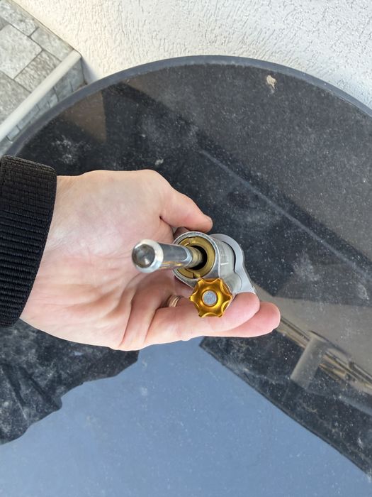 Amortizor Anti-Voblaj Ohlins